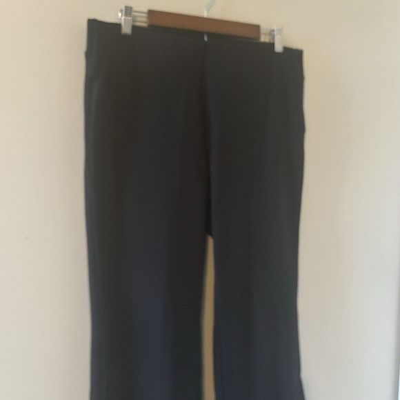 Soft Surroundings Black Perfect Ponte Flared Slit Wide Leg Pants Size Large - Picture 2 of 7